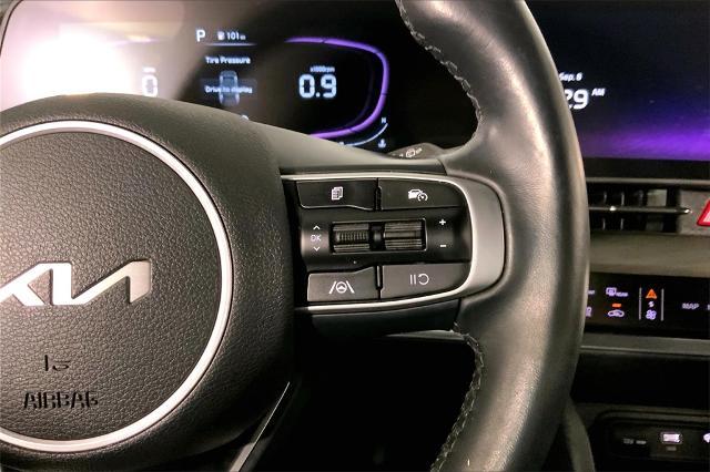 2023 Kia Sportage Vehicle Photo in Lees Summit, MO 64086