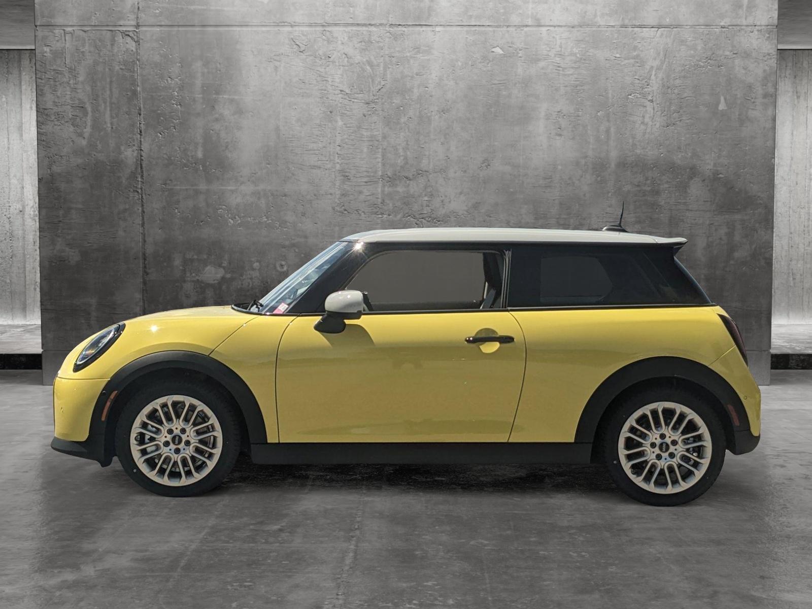 2025 MINI Cooper S Hardtop 2 Door Vehicle Photo in Towson, MD 21204