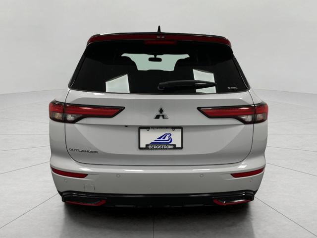 2024 Mitsubishi Outlander Vehicle Photo in Appleton, WI 54913