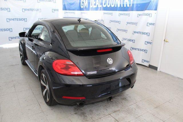 2012 Volkswagen Beetle Vehicle Photo in SAINT CLAIRSVILLE, OH 43950-8512