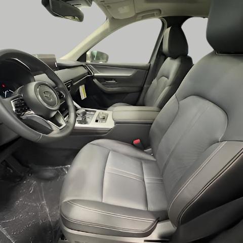 2025 Mazda CX-90 Vehicle Photo in Green Bay, WI 54304