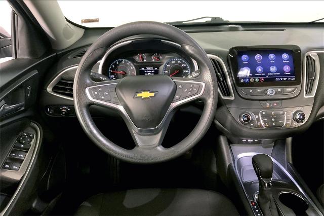 2022 Chevrolet Malibu Vehicle Photo in Lees Summit, MO 64086