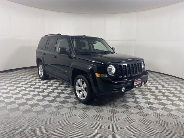 2015 Jeep Patriot Vehicle Photo in MEDINA, OH 44256-9001