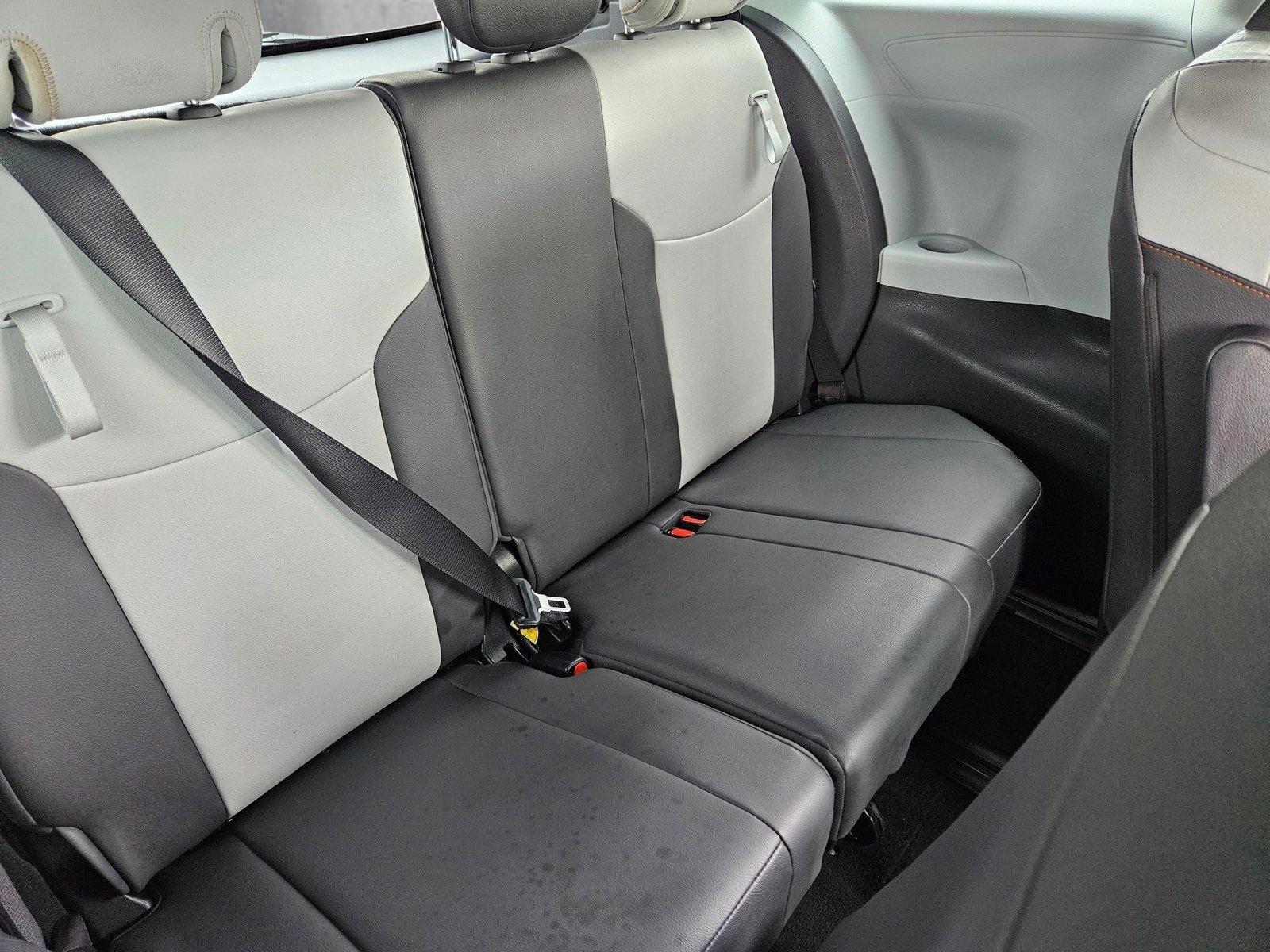 2022 Toyota Sienna Vehicle Photo in Las Vegas, NV 89149