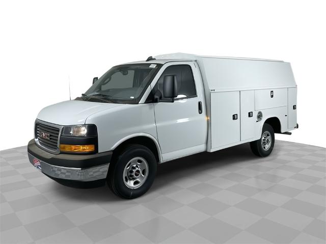 2024 GMC Savana Cutaway 3500 Vehicle Photo in GILBERT, AZ 85297-0402