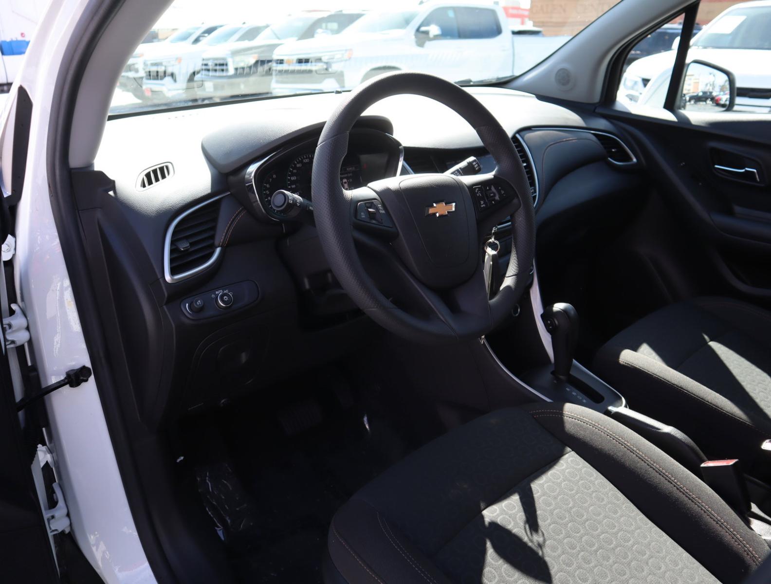 2022 Chevrolet Trax Vehicle Photo in LOS ANGELES, CA 90007-3794