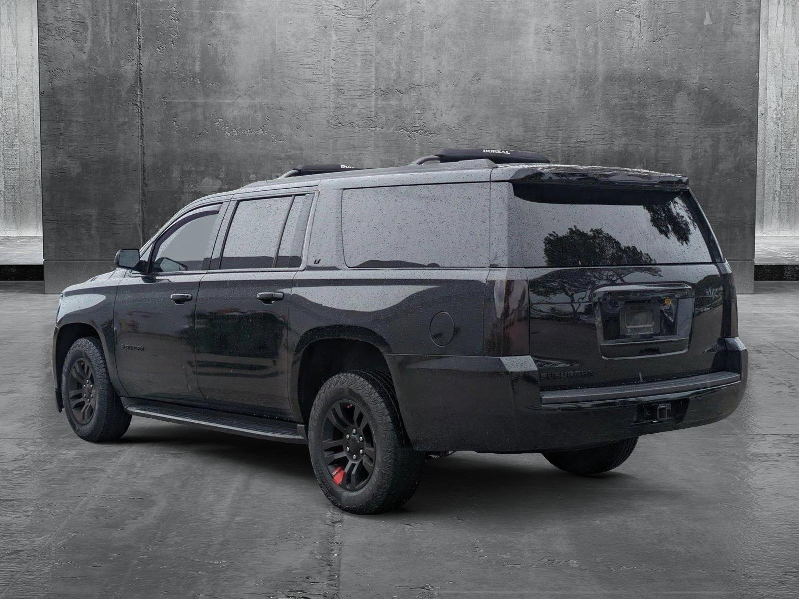 2019 Chevrolet Suburban Vehicle Photo in GREENACRES, FL 33463-3207