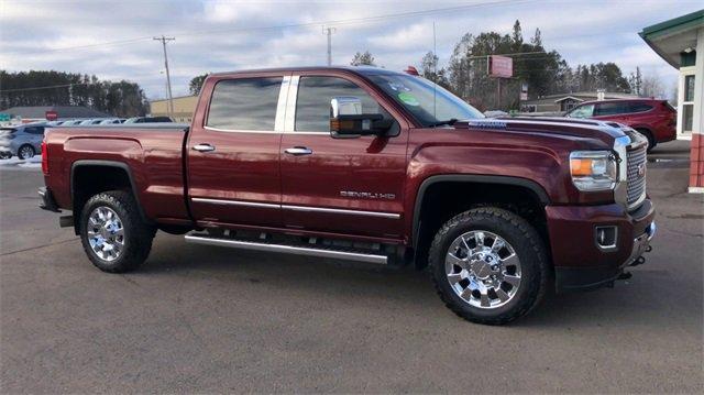 Used 2017 GMC Sierra 2500 Denali HD Denali with VIN 1GT12UEY7HF185015 for sale in Hermantown, Minnesota