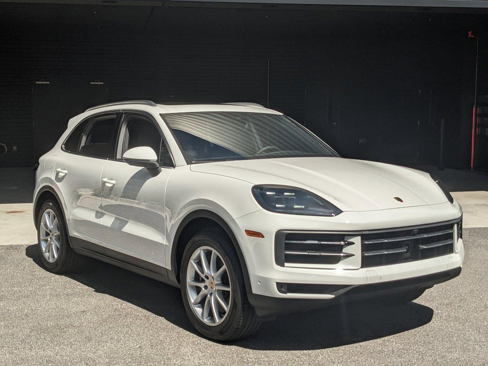 2024 Porsche Cayenne Vehicle Photo in Towson, MD 21204