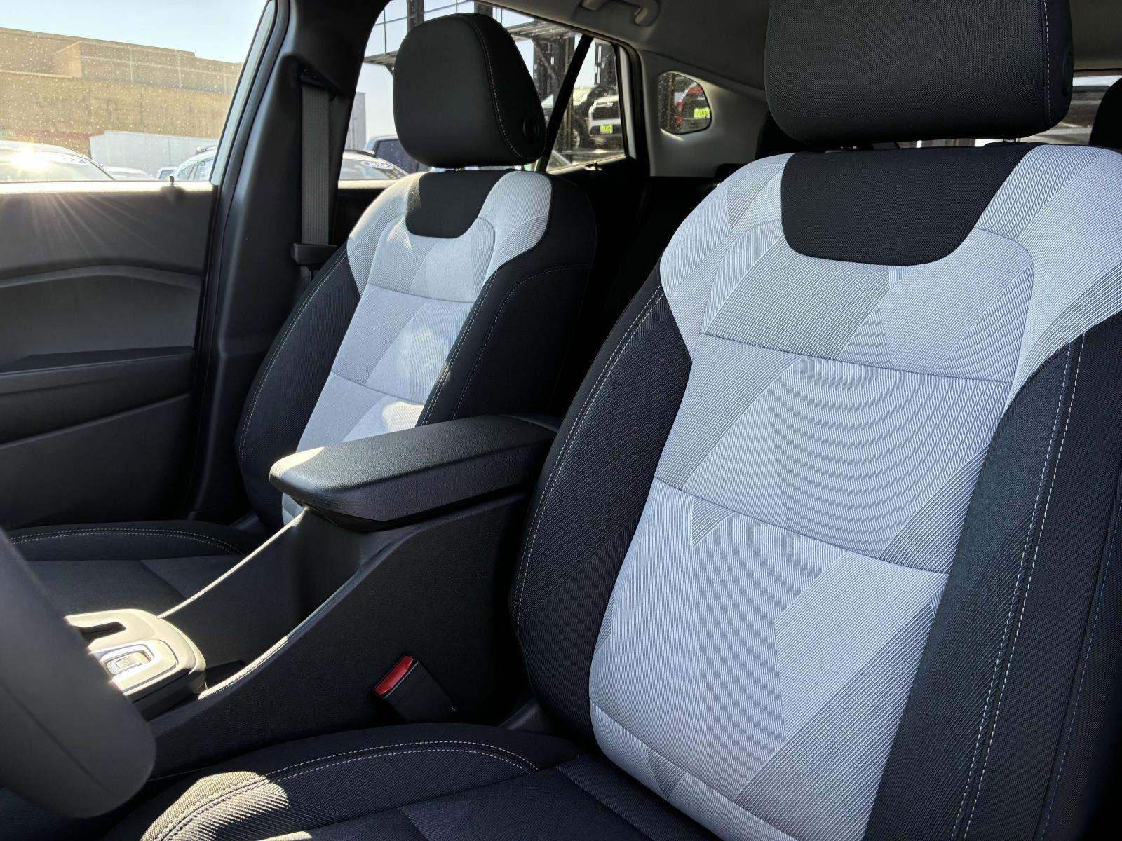 2025 Chevrolet Trax Vehicle Photo in LOS ANGELES, CA 90007-3794