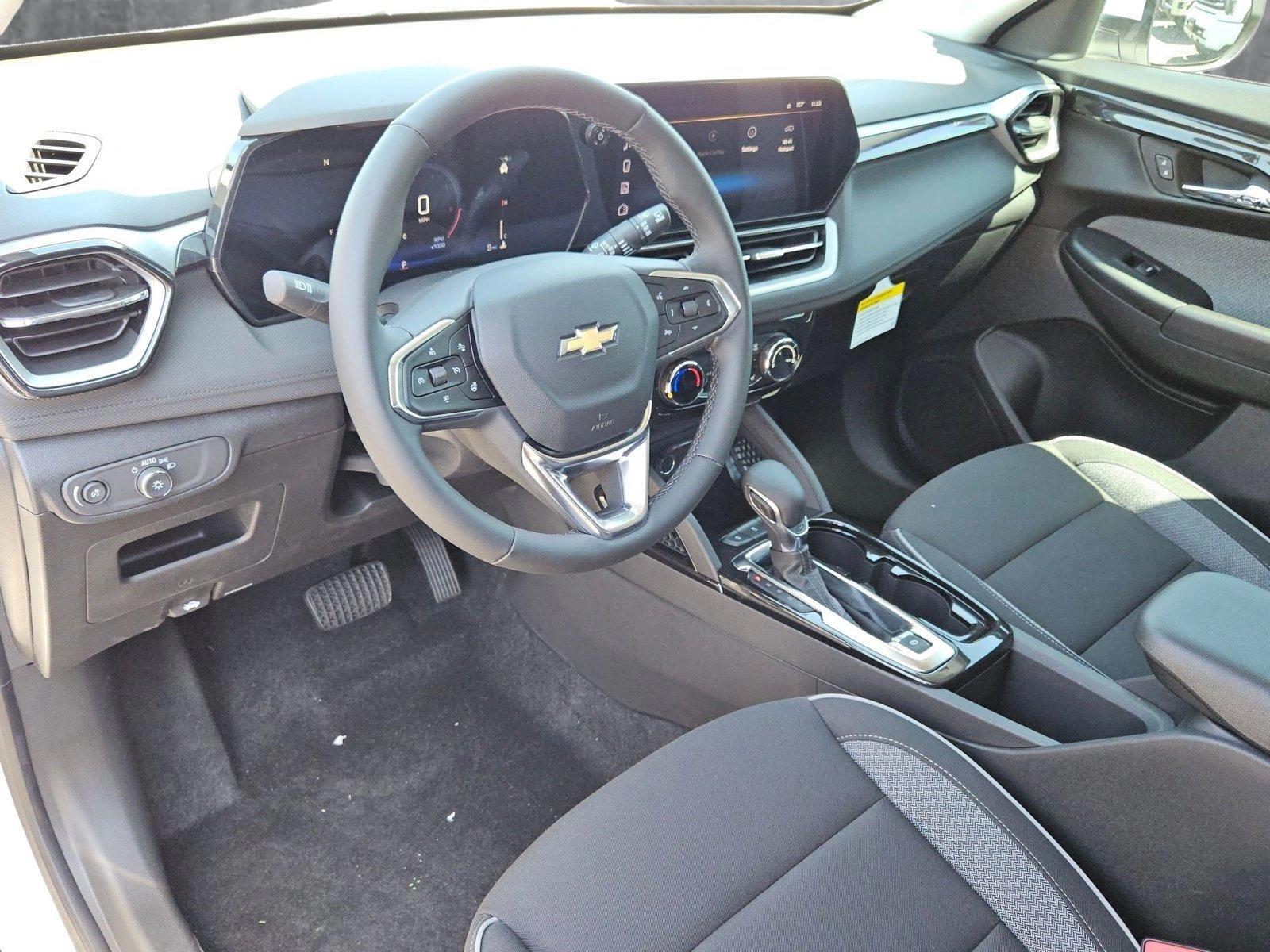 2024 Chevrolet Trailblazer Vehicle Photo in GILBERT, AZ 85297-0446