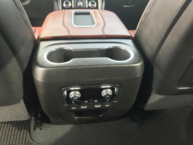 2023 GMC Yukon XL Vehicle Photo in GREEN BAY, WI 54303-3330