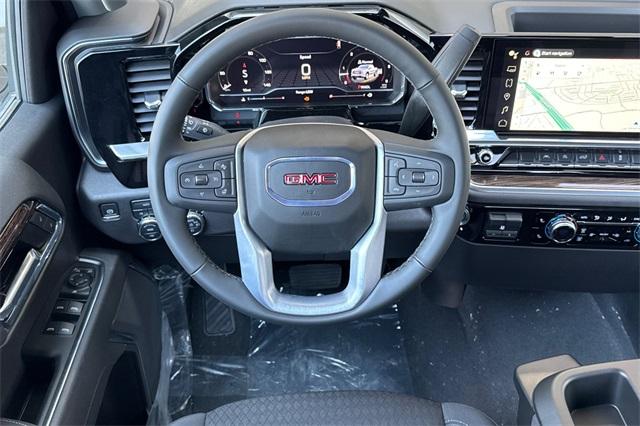 2025 GMC Sierra 1500 Vehicle Photo in ELK GROVE, CA 95757-8703