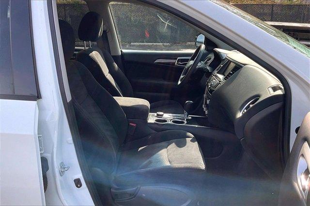 2015 Nissan Pathfinder Vehicle Photo in INDEPENDENCE, MO 64055-1314