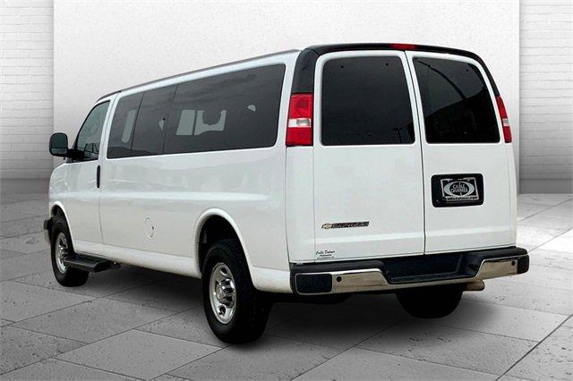 2021 Chevrolet Express Passenger 3500 Vehicle Photo in TOPEKA, KS 66609-0000