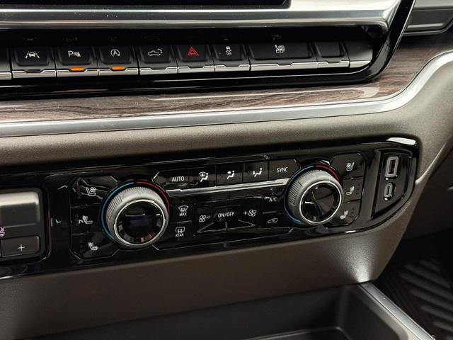 2025 Chevrolet Silverado 1500 Vehicle Photo in COLUMBIA, MO 65203-3903