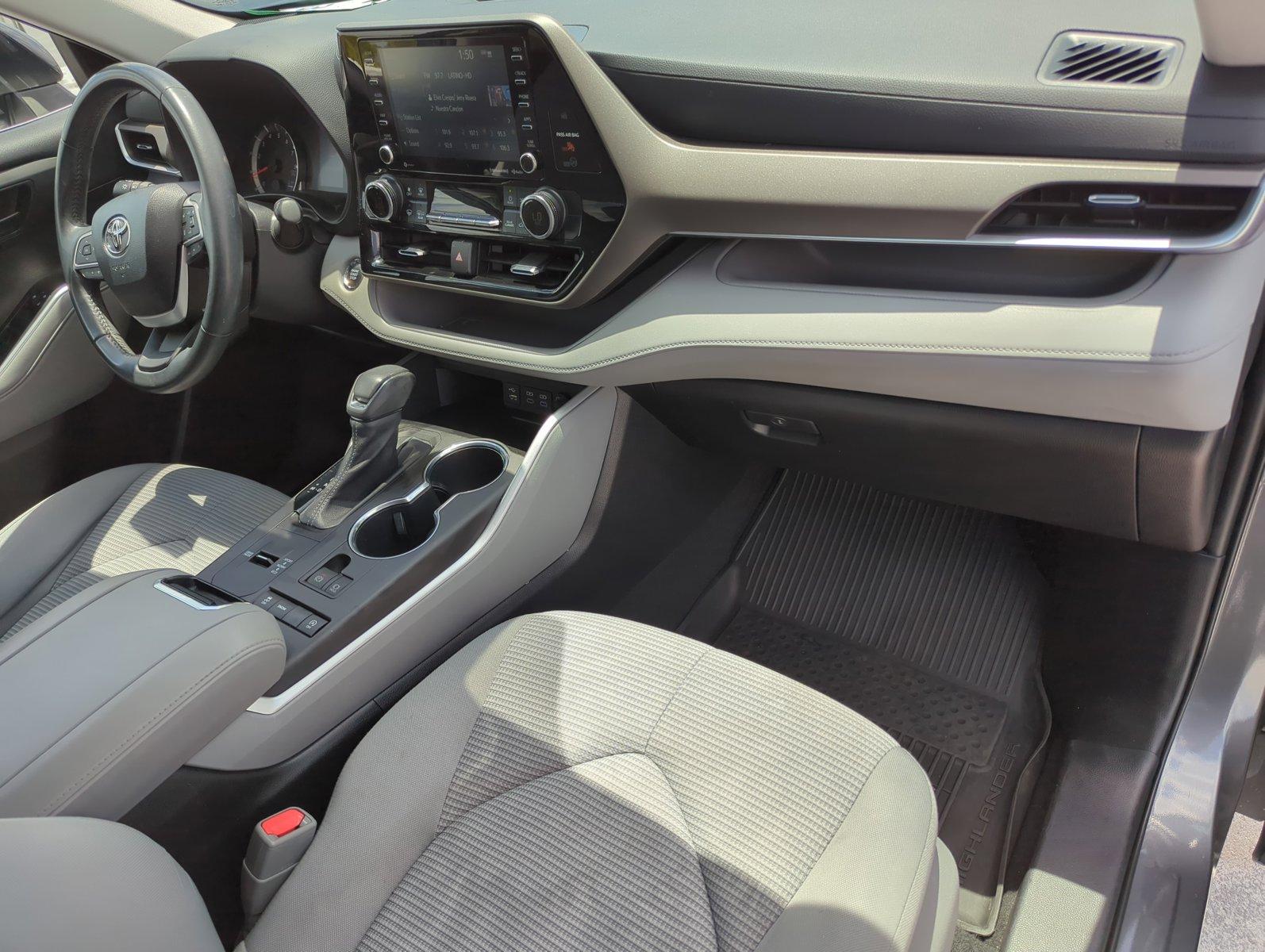 2022 Toyota Highlander Vehicle Photo in Ft. Myers, FL 33907