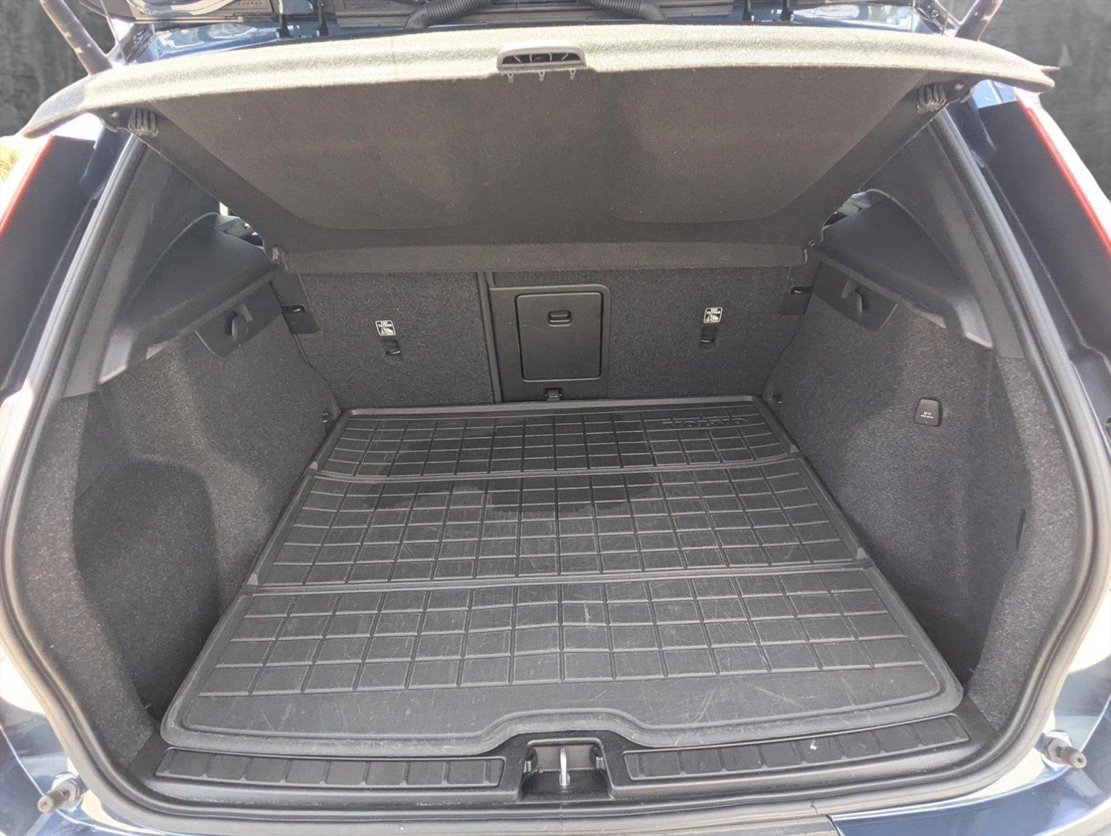 2022 Volvo XC40 Recharge Pure Electric Vehicle Photo in Delray Beach, FL 33444