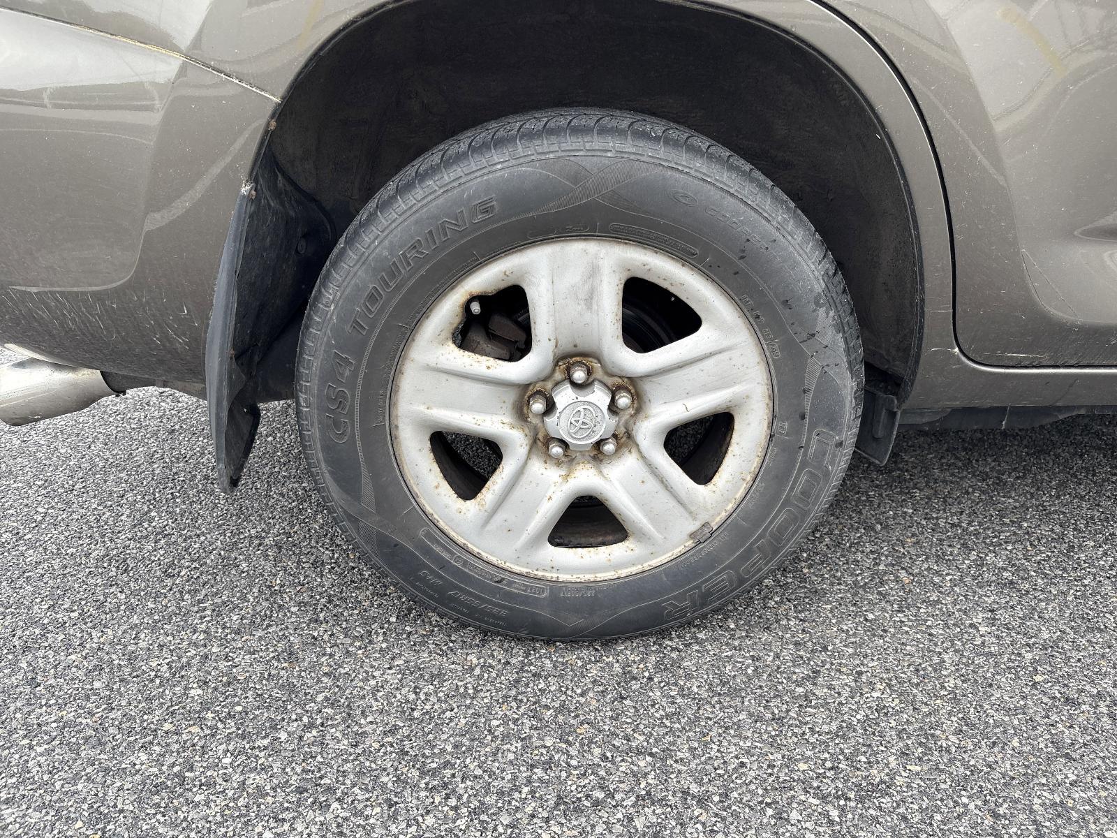 2011 Toyota RAV4 Vehicle Photo in Mechanicsburg, PA 17050