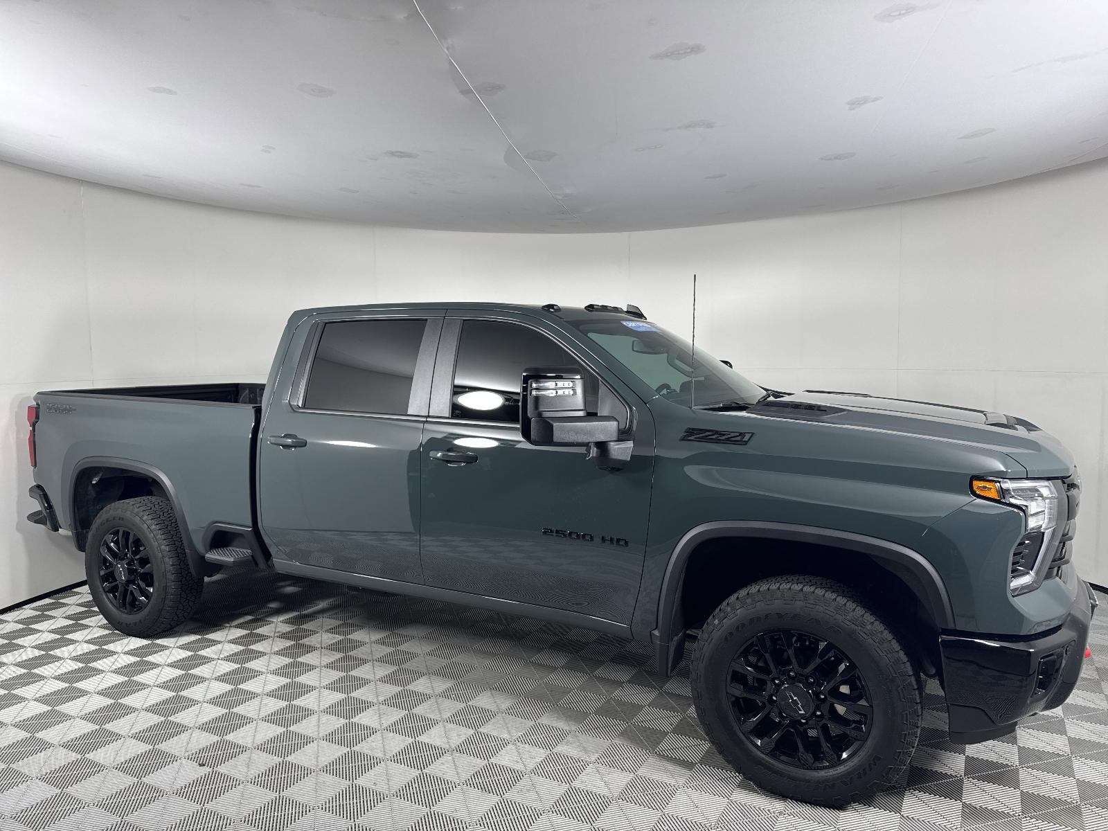 2025 Chevrolet Silverado 2500 HD Vehicle Photo in GEORGETOWN, TX 78626-7508