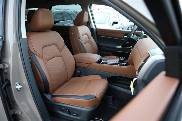 2025 Nissan Pathfinder Vehicle Photo in Hazelwood, MO 63042