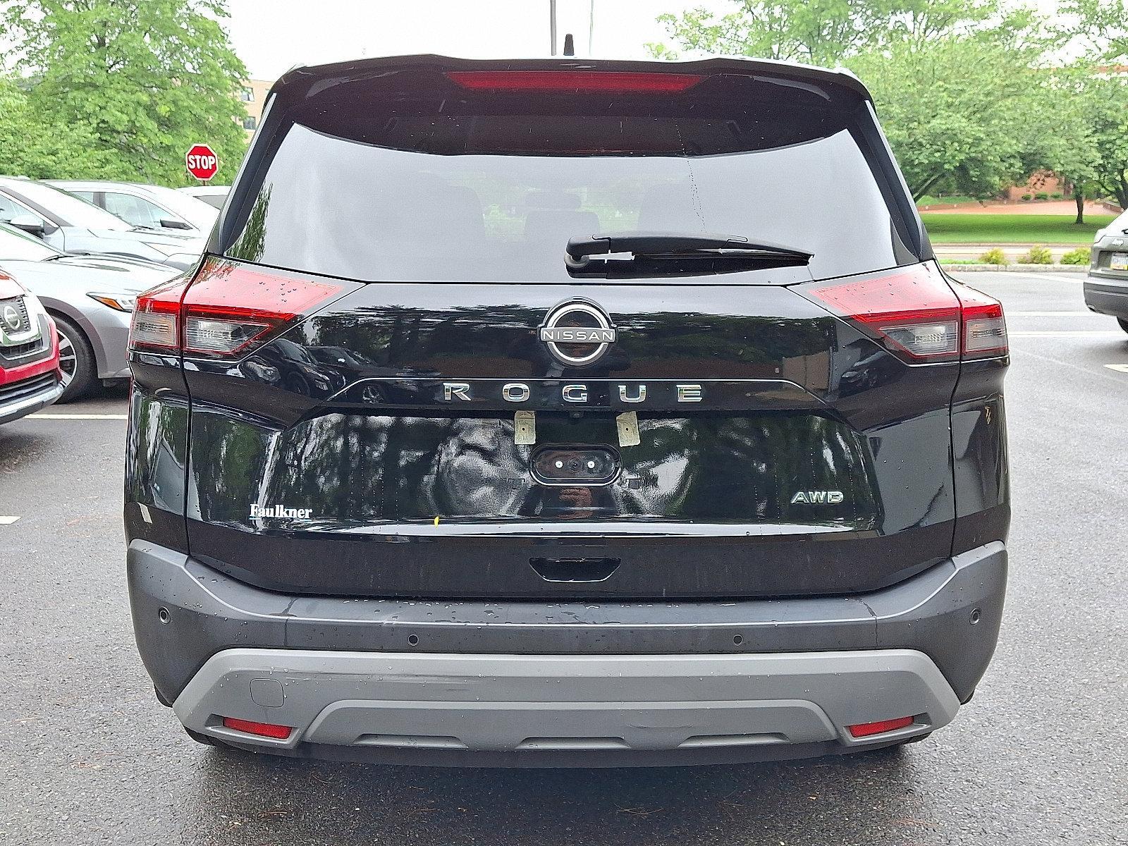 2023 Nissan Rogue Vehicle Photo in Jenkintown, PA 19046