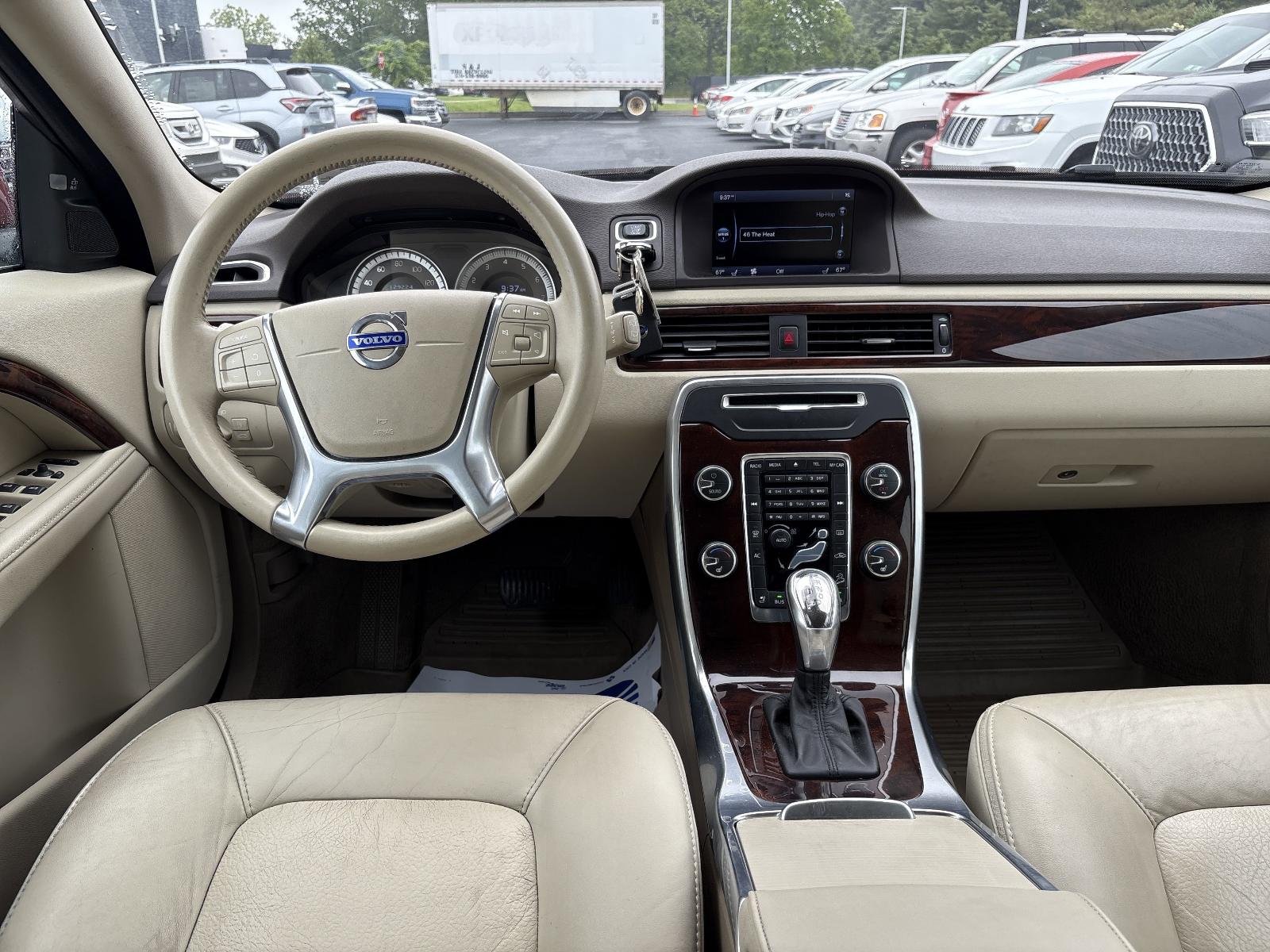 2013 Volvo XC70 Vehicle Photo in Mechanicsburg, PA 17050