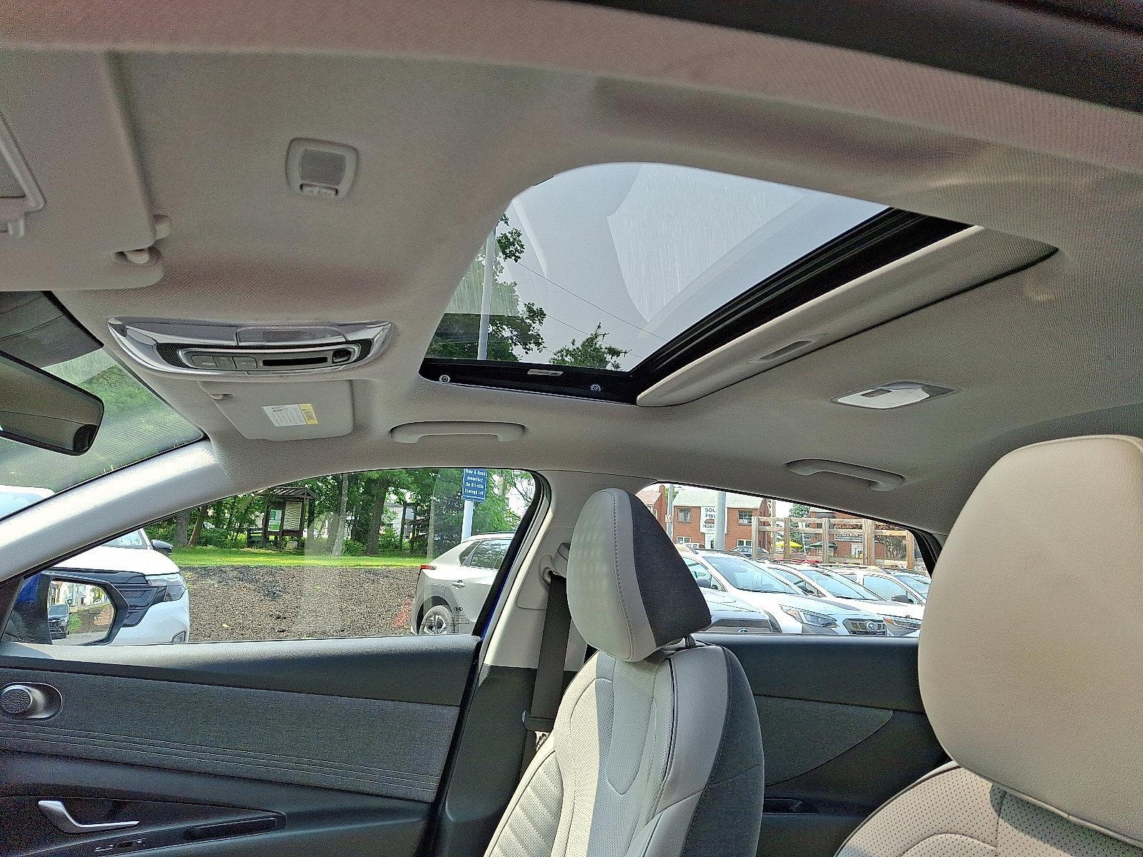 2021 Hyundai ELANTRA Vehicle Photo in Harrisburg, PA 17111