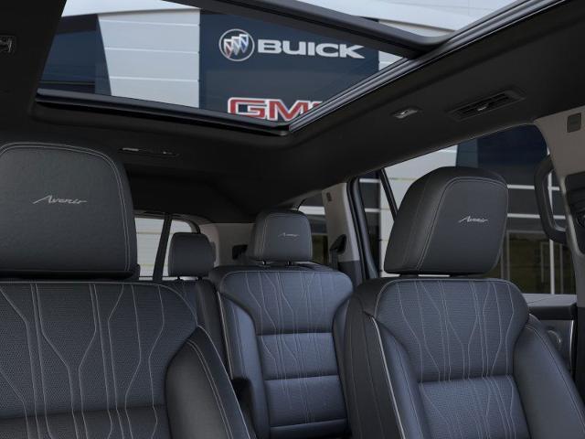 2025 Buick Enclave Vehicle Photo in GREEN BAY, WI 54303-3330