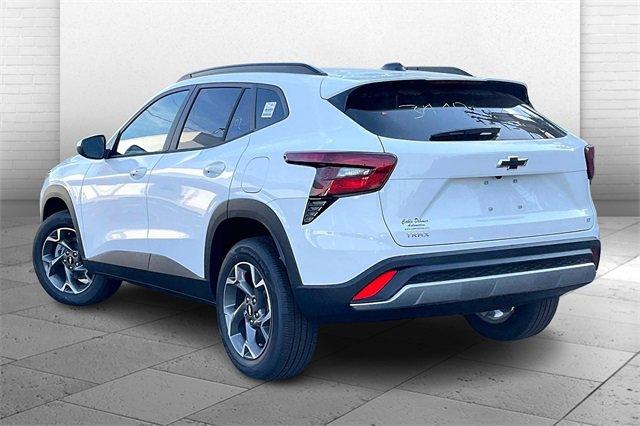 2025 Chevrolet Trax Vehicle Photo in INDEPENDENCE, MO 64055-1314