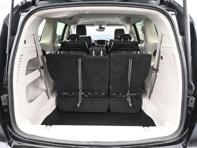 2023 Chrysler Pacifica Vehicle Photo in Cedar Rapids, IA 52402