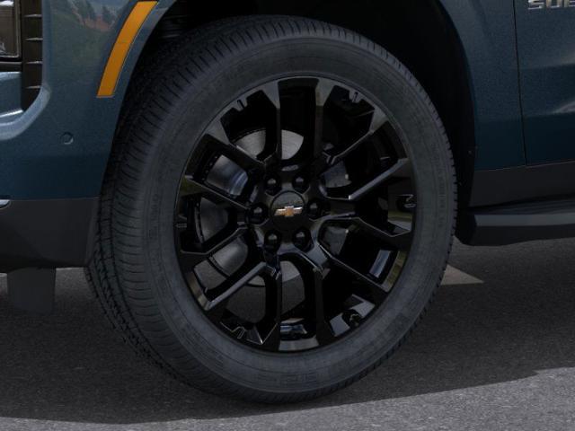 2025 Chevrolet Suburban Vehicle Photo in Roslyn, NY 11576