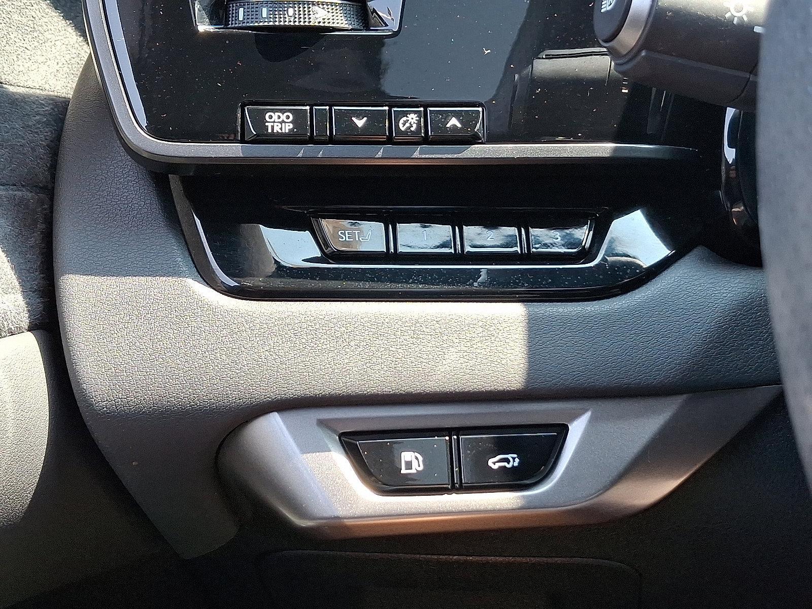 2023 Lexus RX 500h Vehicle Photo in Trevose, PA 19053