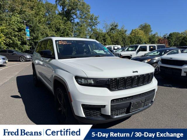2022 Jeep Grand Cherokee L Vehicle Photo in Doylsetown, PA 18901