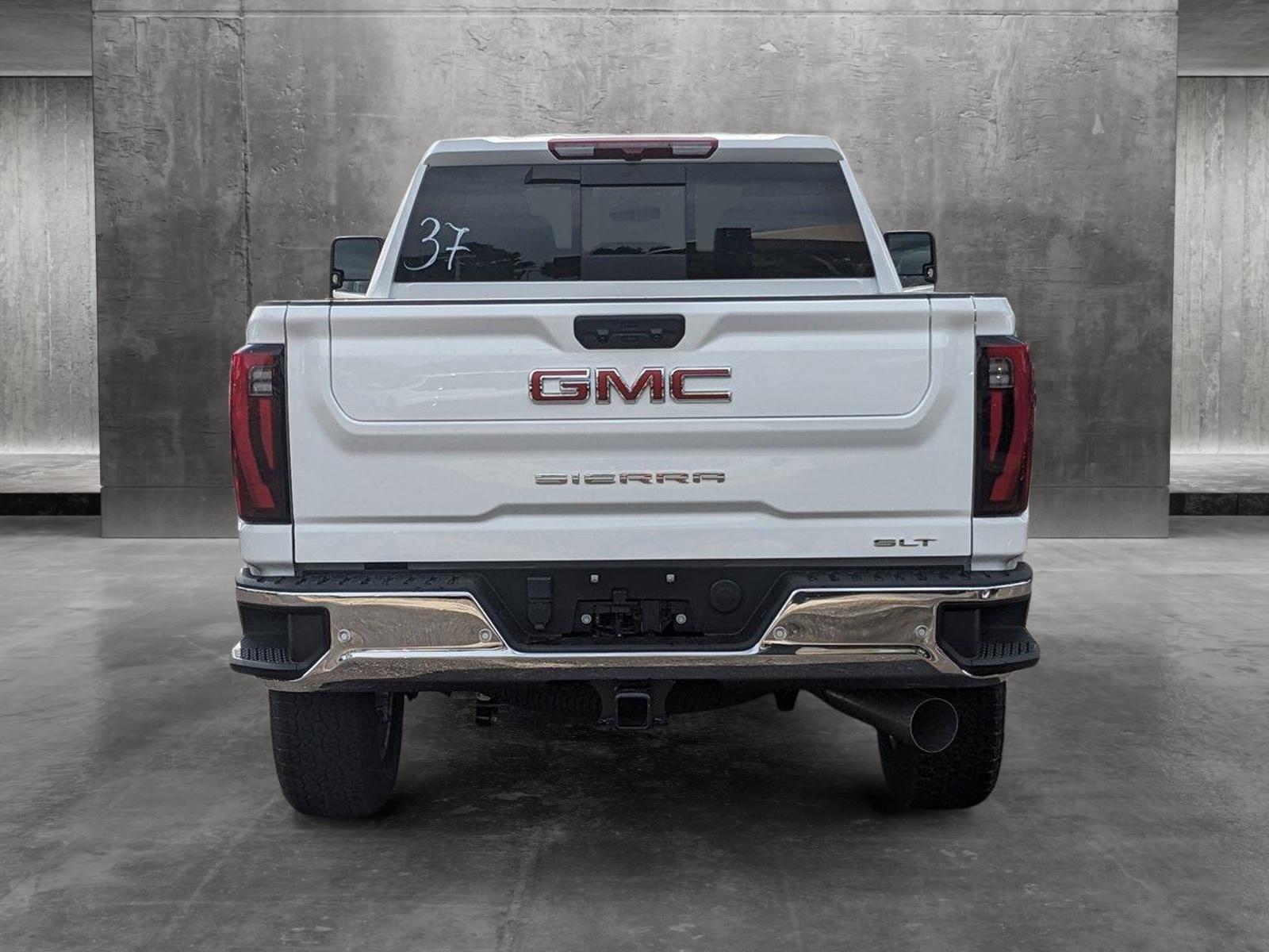 2025 GMC Sierra 2500 HD Vehicle Photo in GOLDEN, CO 80401-3850