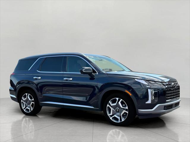 2025 Hyundai PALISADE Vehicle Photo in Green Bay, WI 54304