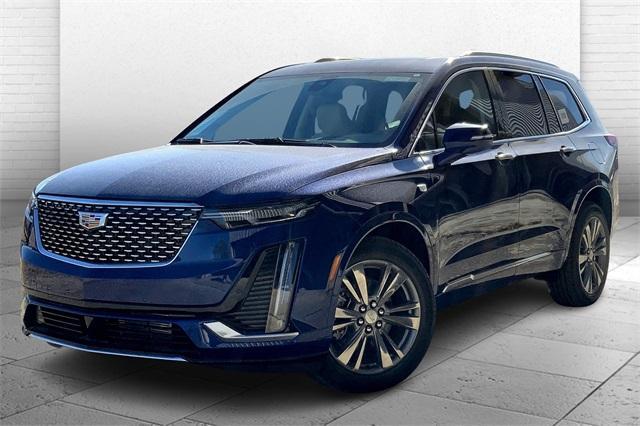 2025 Cadillac XT6 Vehicle Photo in KANSAS CITY, MO 64114-4545