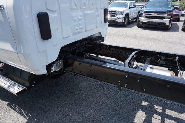2024 Chevrolet Silverado Chassis Cab Vehicle Photo in FAIRMONT, WV 26554-2318