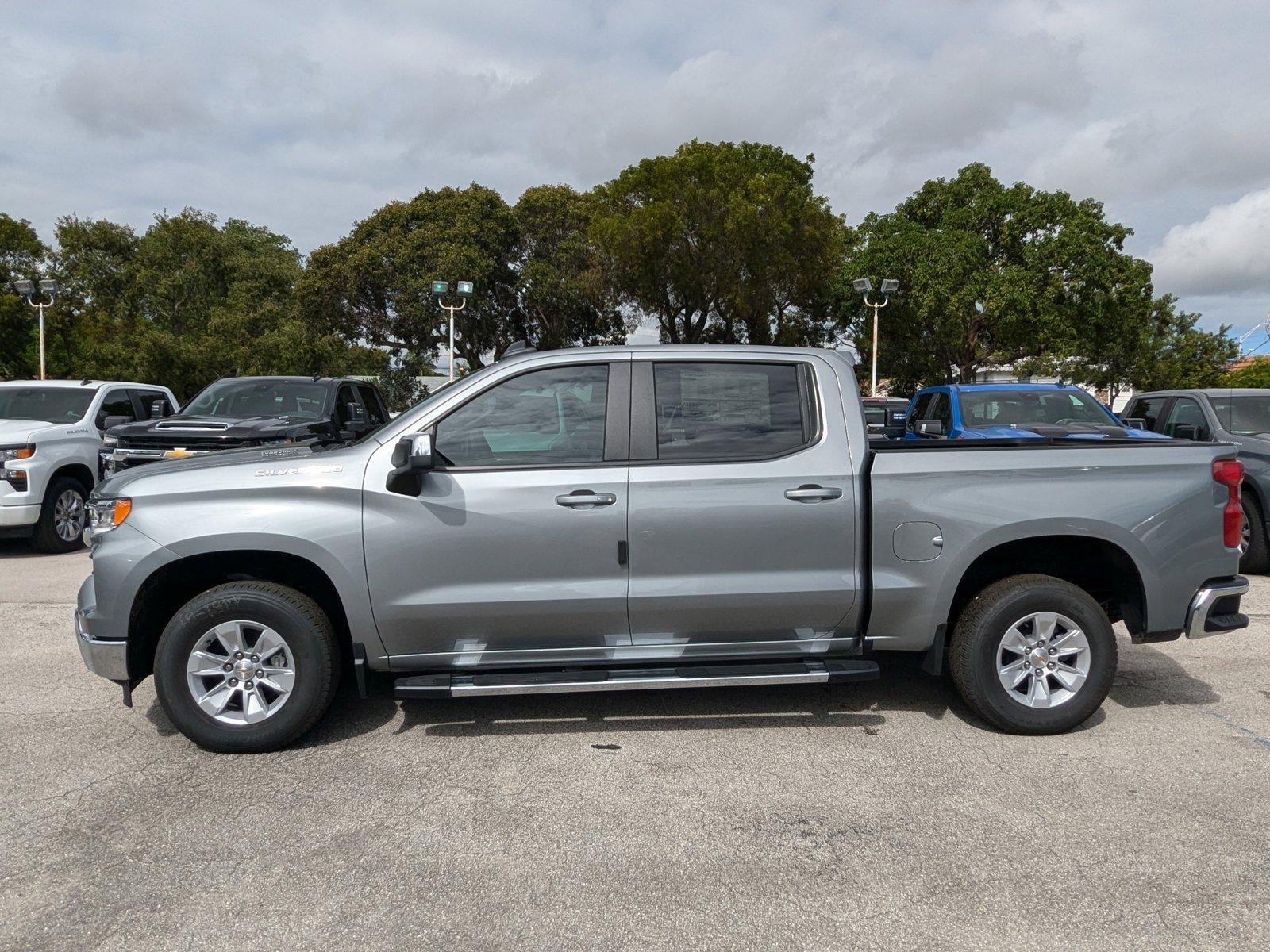 2025 Chevrolet Silverado 1500 Vehicle Photo in MIAMI, FL 33134-2699