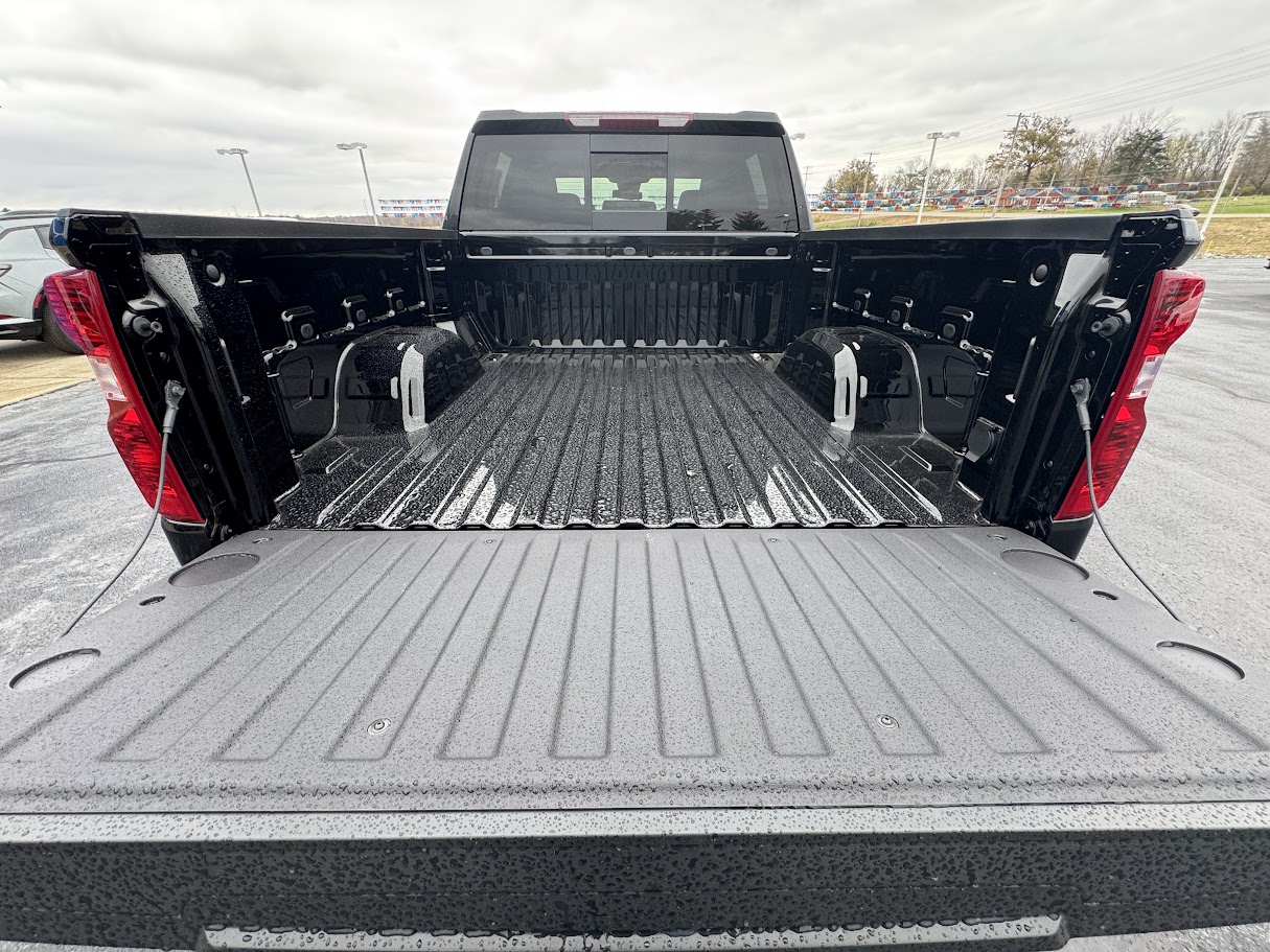 2025 Chevrolet Silverado 1500 Vehicle Photo in BOONVILLE, IN 47601-9633