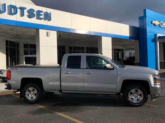 2017 Chevrolet Silverado 1500 Vehicle Photo in POST FALLS, ID 83854-5365