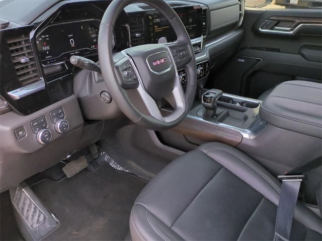 2024 GMC Sierra 1500 Vehicle Photo in GOODYEAR, AZ 85338-1310