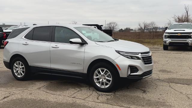 Used 2022 Chevrolet Equinox LT with VIN 3GNAXUEV1NL148221 for sale in Sterling Heights, MI