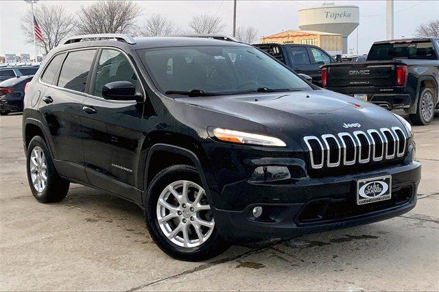 2015 Jeep Cherokee Vehicle Photo in TOPEKA, KS 66609-0000