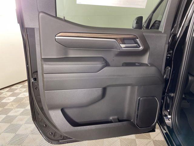 2025 Chevrolet Silverado 1500 Vehicle Photo in PHOENIX, AZ 85014-3381