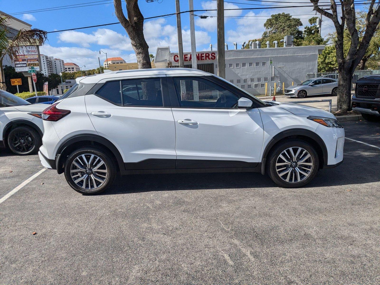 2023 Nissan Kicks Vehicle Photo in Miami, FL 33135