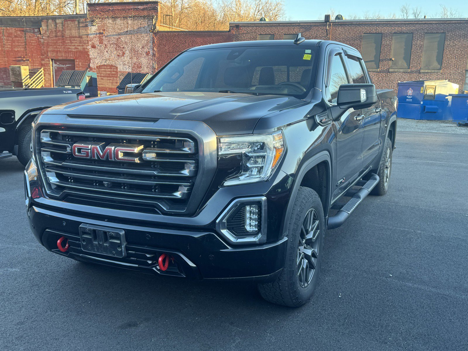 2021 GMC Sierra 1500 Vehicle Photo in LEOMINSTER, MA 01453-2952