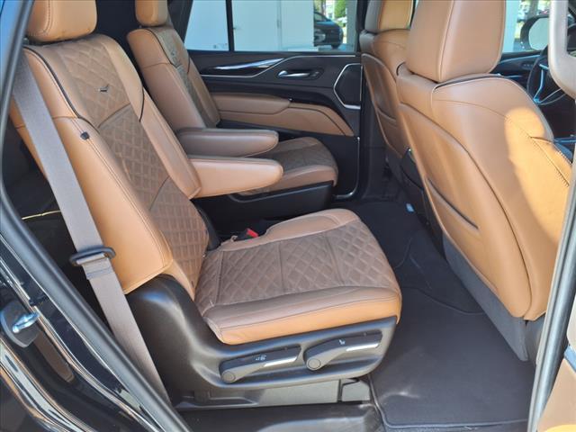 2021 Cadillac Escalade Vehicle Photo in TAMPA, FL 33612-3404