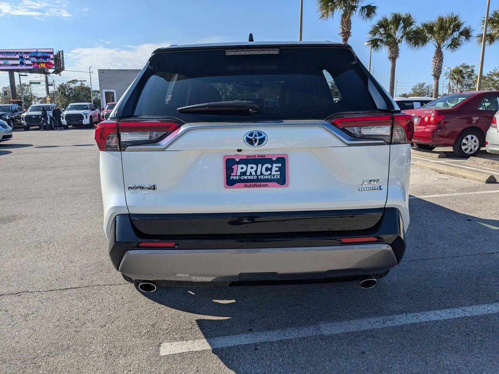 2021 Toyota RAV4 Vehicle Photo in Winter Park, FL 32792