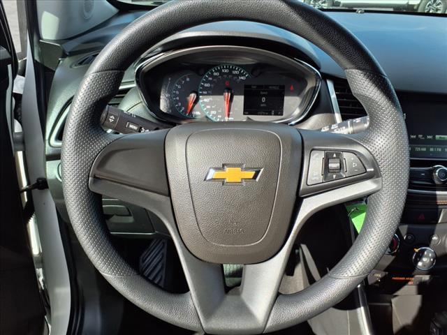 2017 Chevrolet Trax Vehicle Photo in TARENTUM, PA 15084-1435